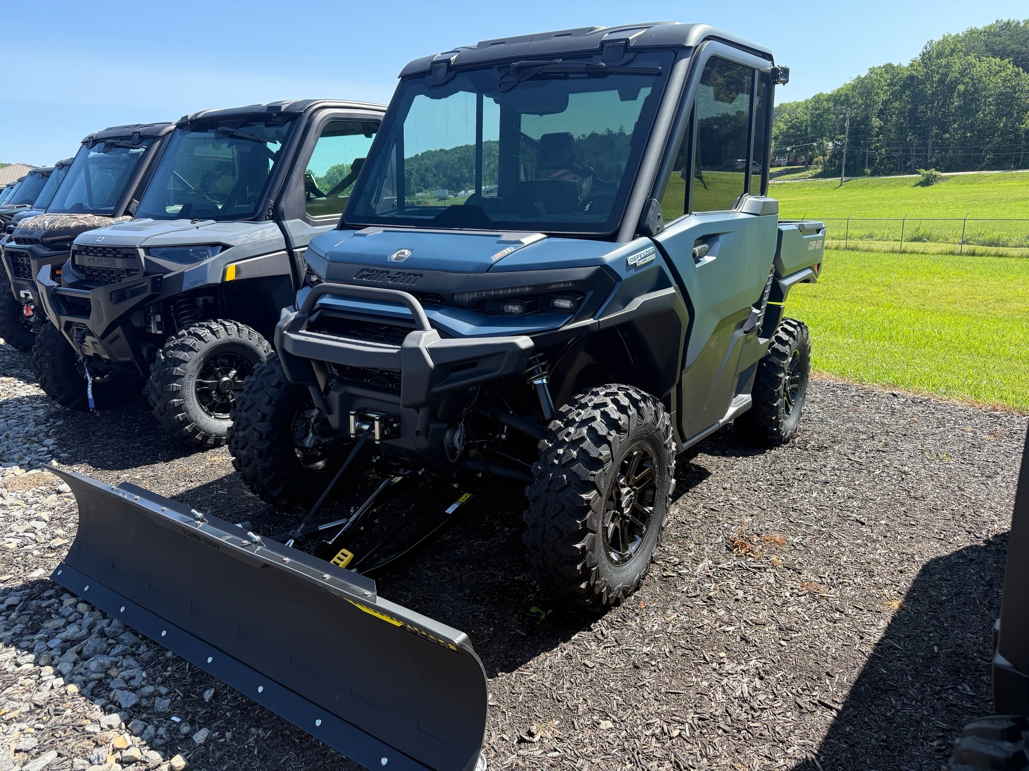 2026 Can-Am Defender Limited HD11 in berkeley springs WV