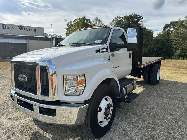 2024 FORD F750 SD DIESEL STRAIGHT FRAME in Amherst, VA