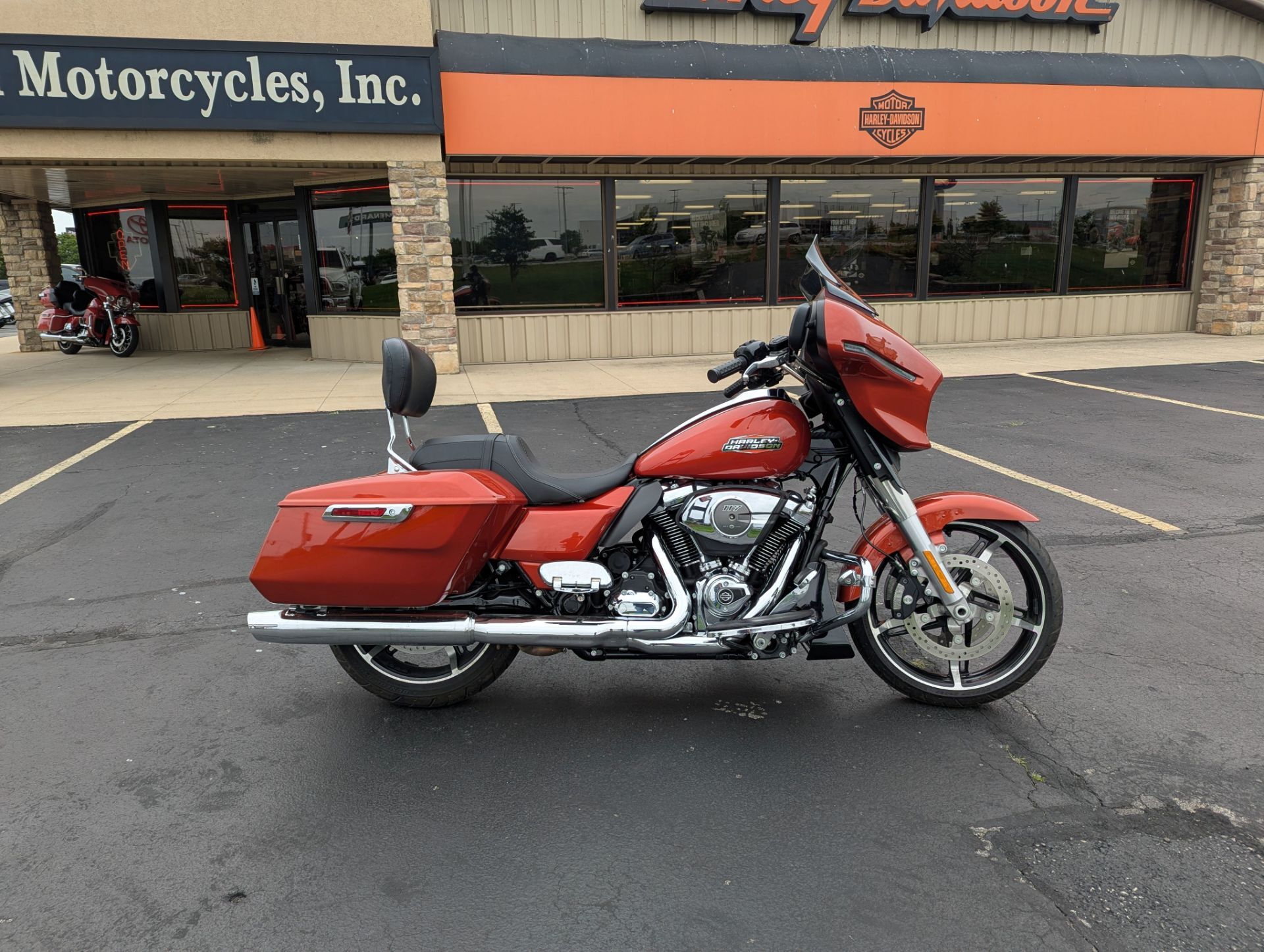 2024 Harley-Davidson Street Glide® Touring motorcycle