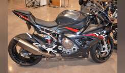 2022 BMW S 1000 RR Sportbike motorcycle