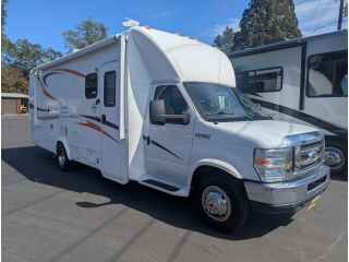 2015 FOREST RIVER LEXINGTON 265DS