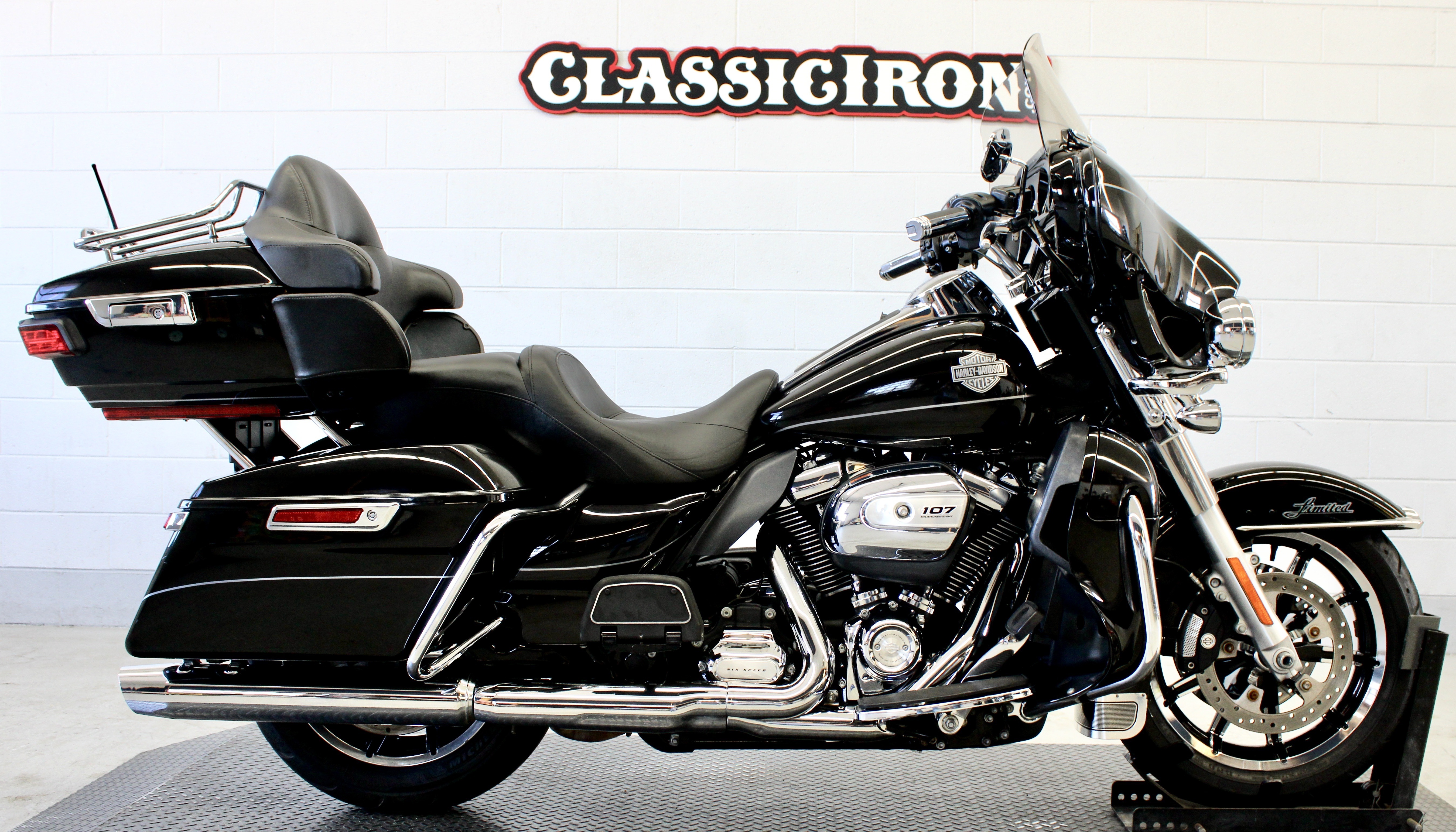 2017 Harley-Davidson Ultra Limited ULTRA LIMITED in Fredericksburg, VA