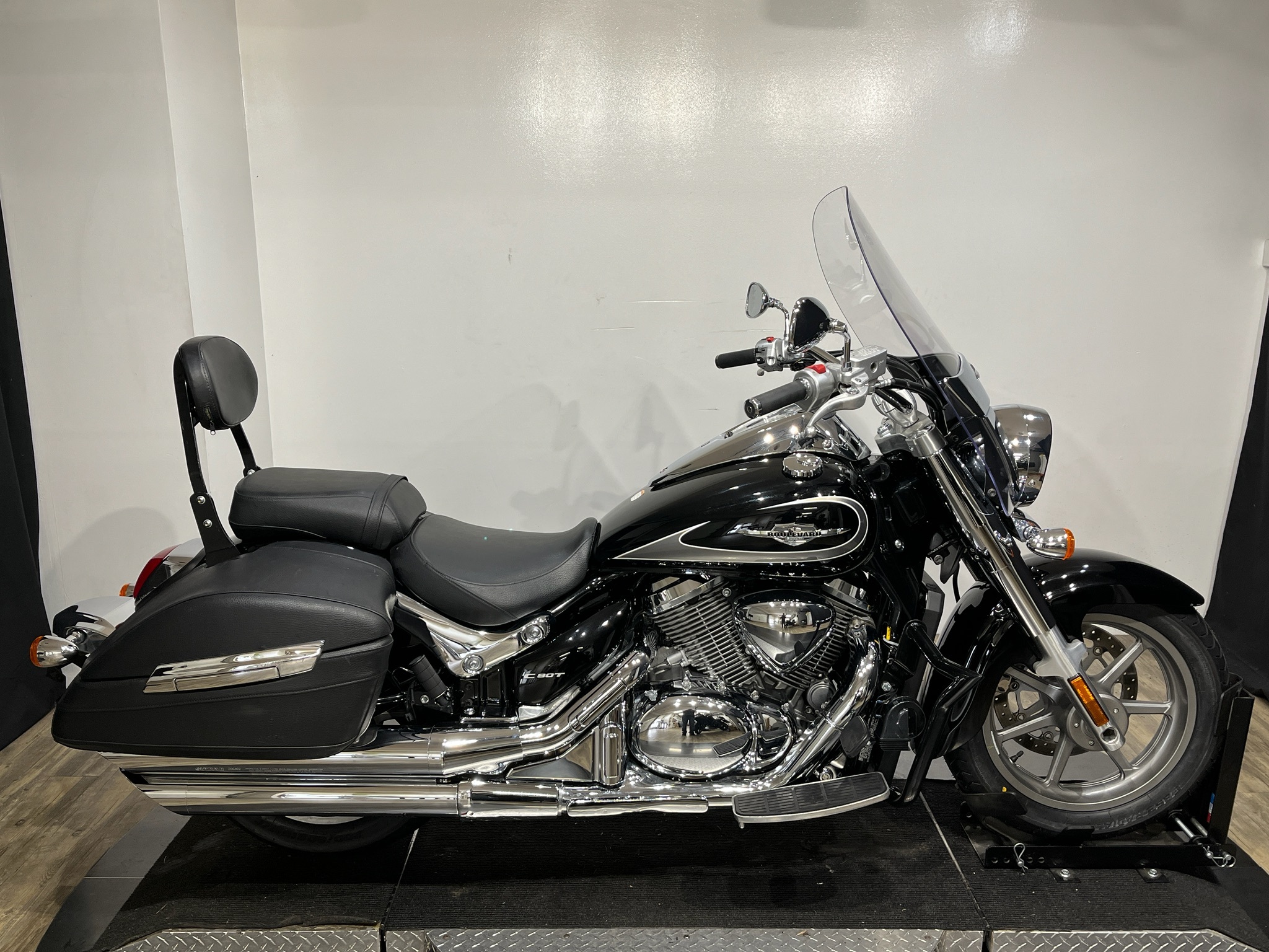 2018 Suzuki Boulevard C90T C90T in Wauconda, IL