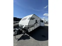 2022 KEYSTONE COLEMAN LIGHT 2515RL