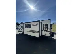 2022 KEYSTONE COLEMAN LIGHT 2515RL