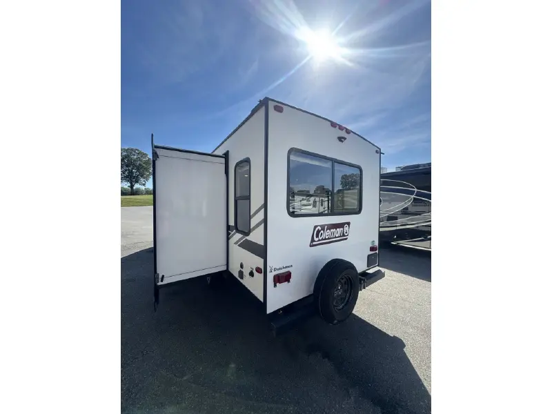 2022 KEYSTONE COLEMAN LIGHT 2515RL