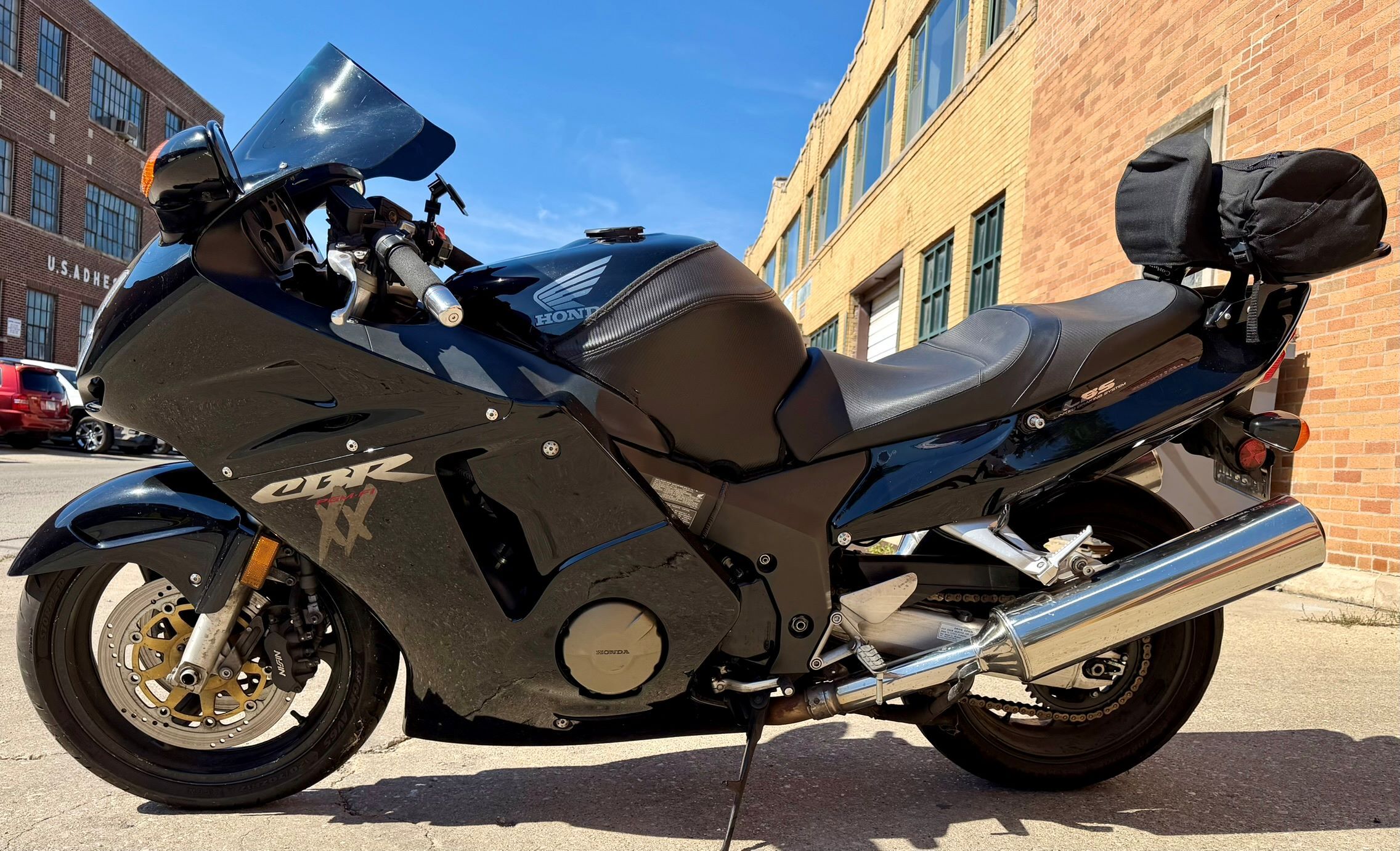 1999 Honda CBR 1100XX SUPER BLACKBIRD in chicago IL