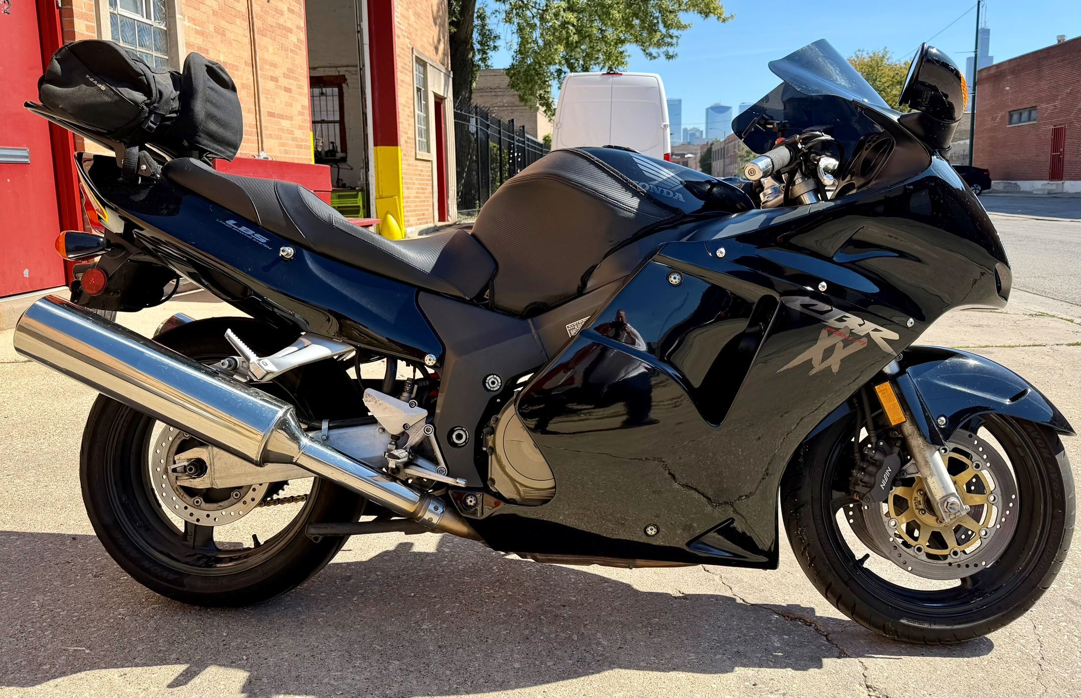 1999 Honda CBR 1100XX SUPER BLACKBIRD in chicago IL