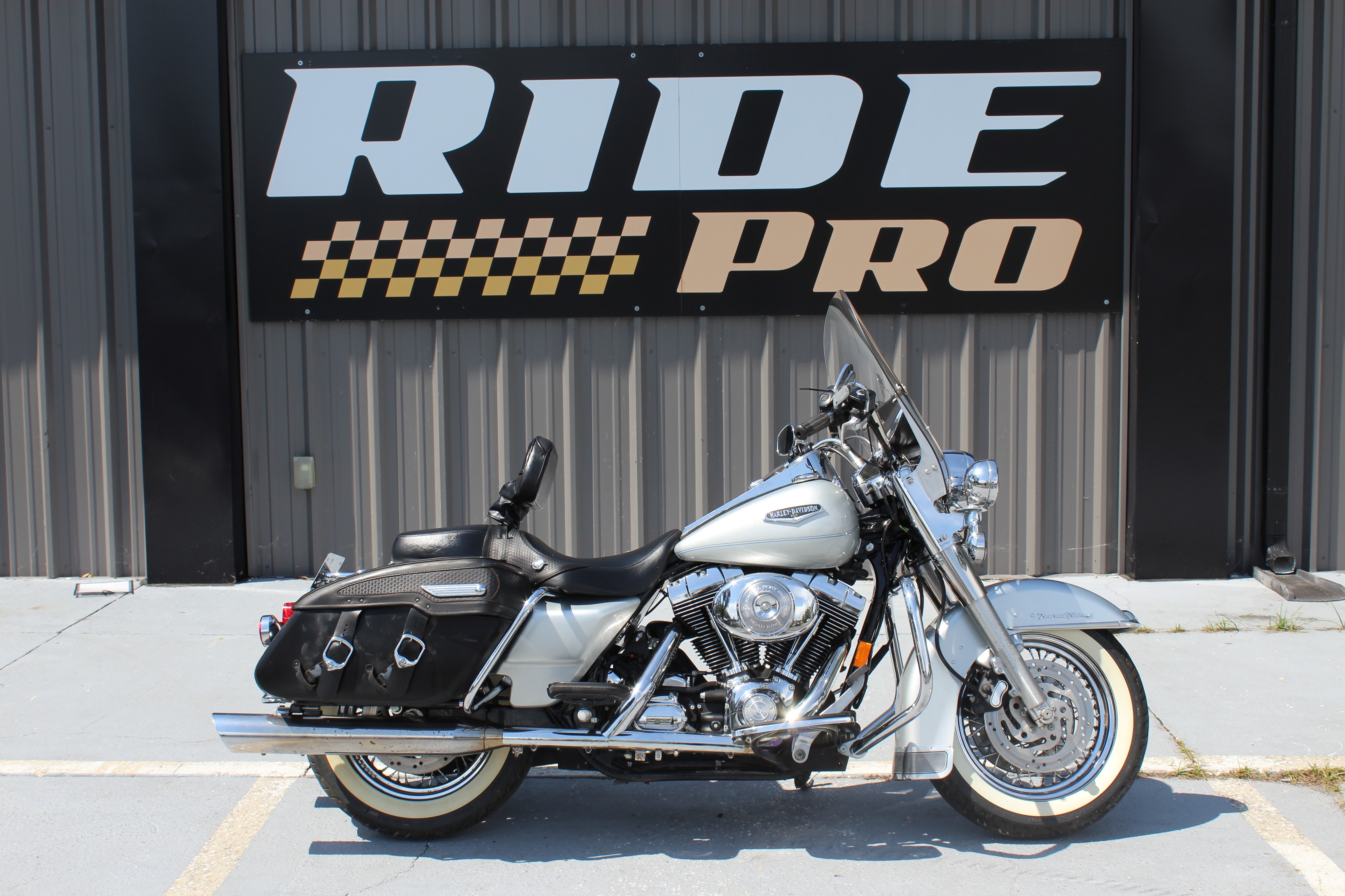 2006 Harley-Davidson Road King® Classic CLASSIC in Brooksville, FL