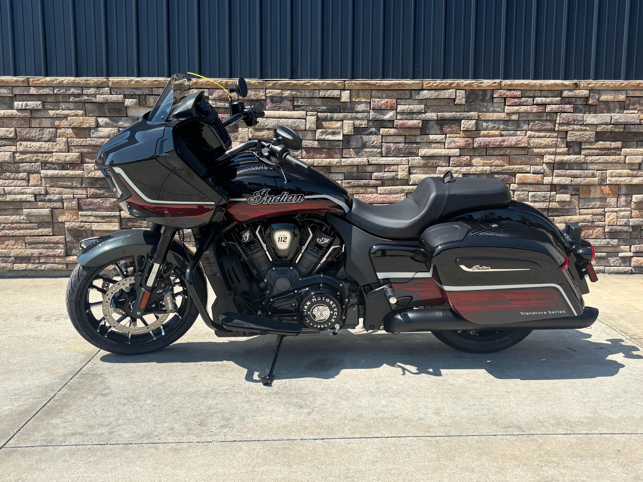 2026 Indian Motorcycle Challenger® Dark Horse® Signature Series DARK HORSE in Columbia, MO
