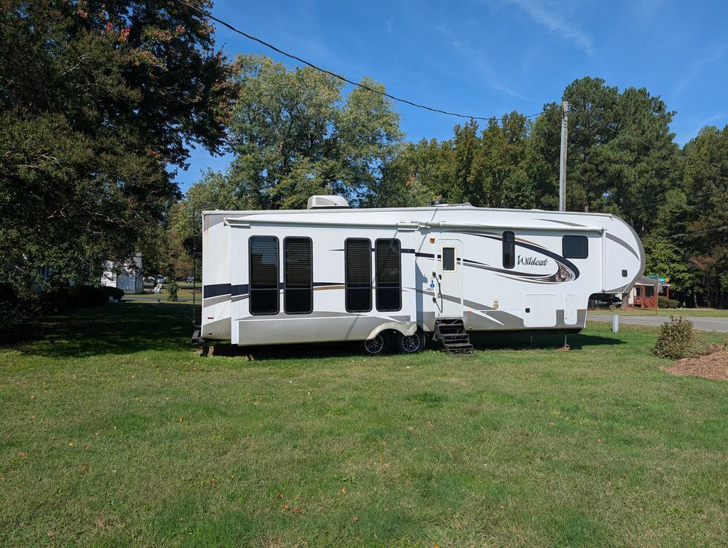 2016 Forest River Wildcat 327CK in highland springs VA