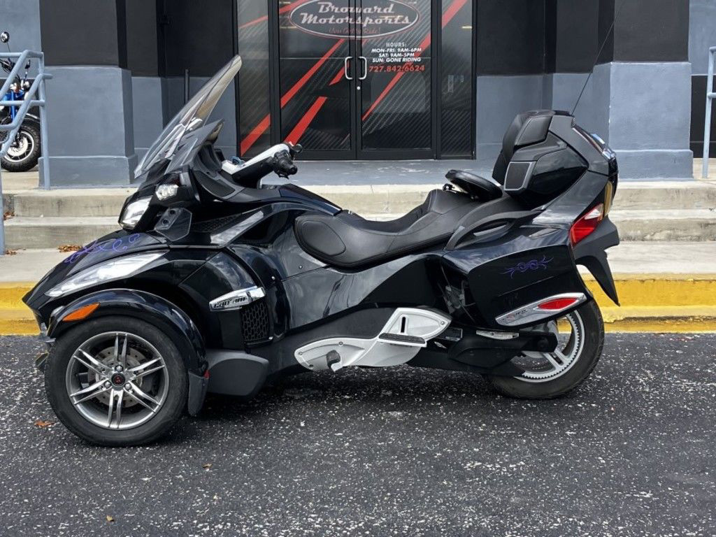2010 Can-Am Spyder Roadster RT in port richey FL