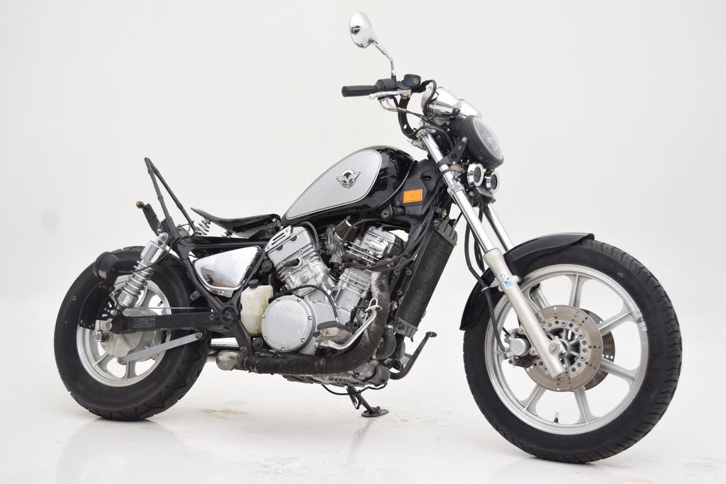 1997 Kawasaki VULCAN 750 BASE in Scott City, MO