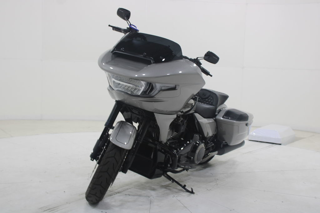 2023 Harley-Davidson  Touring FLTRXSE - CVO Road Glide in concord NC