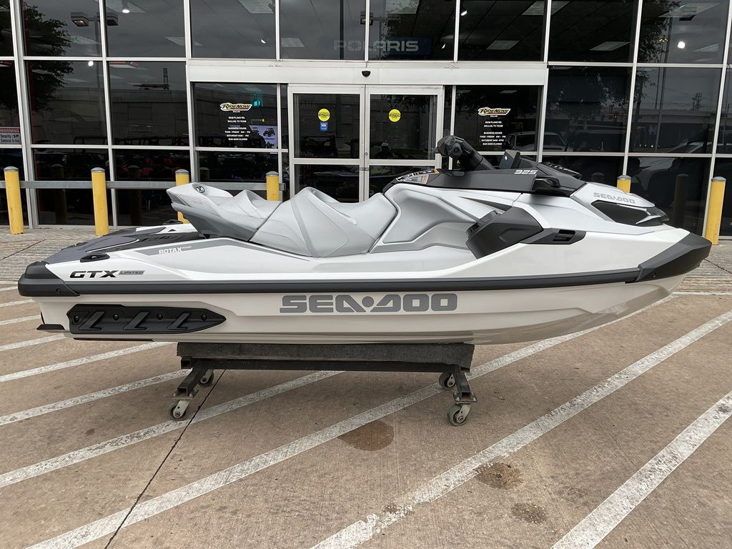 2026 Sea-Doo GTX Limited 325 White Pearl Premium in plano TX