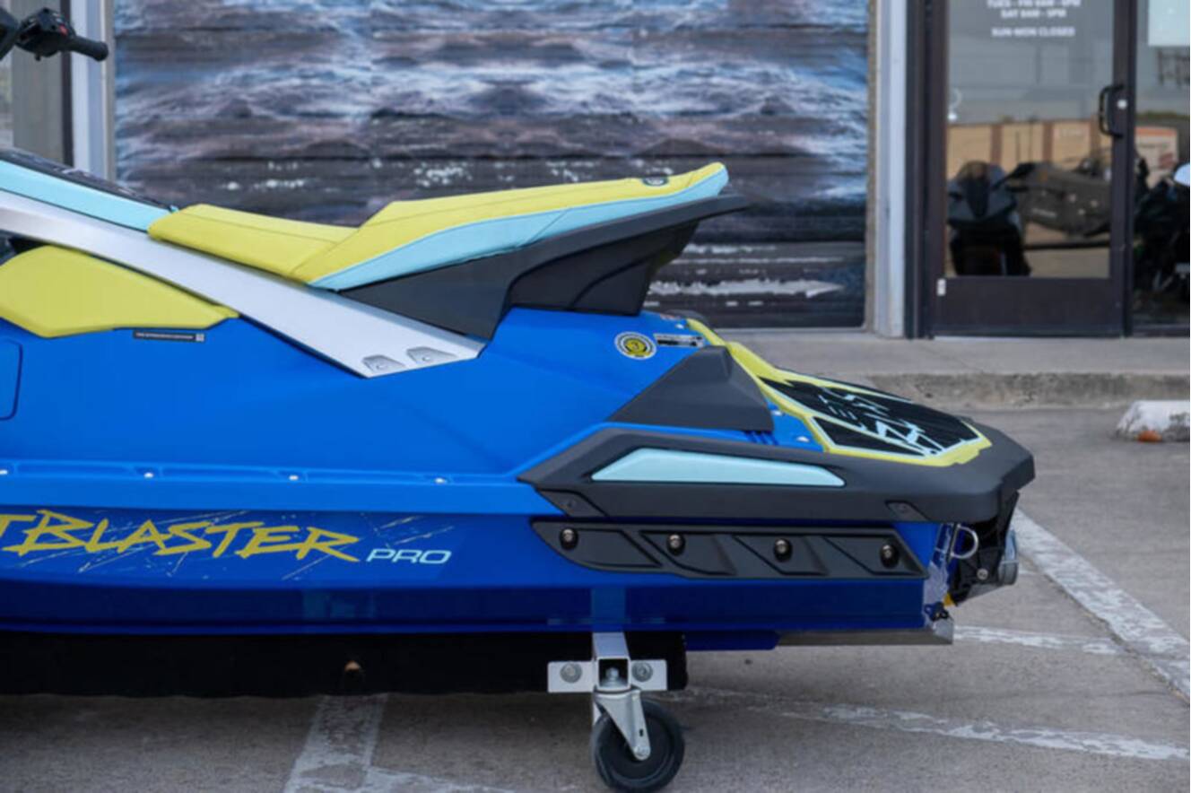 A photo of this 2026 Yamaha JetBlaster PRO 3-Up
