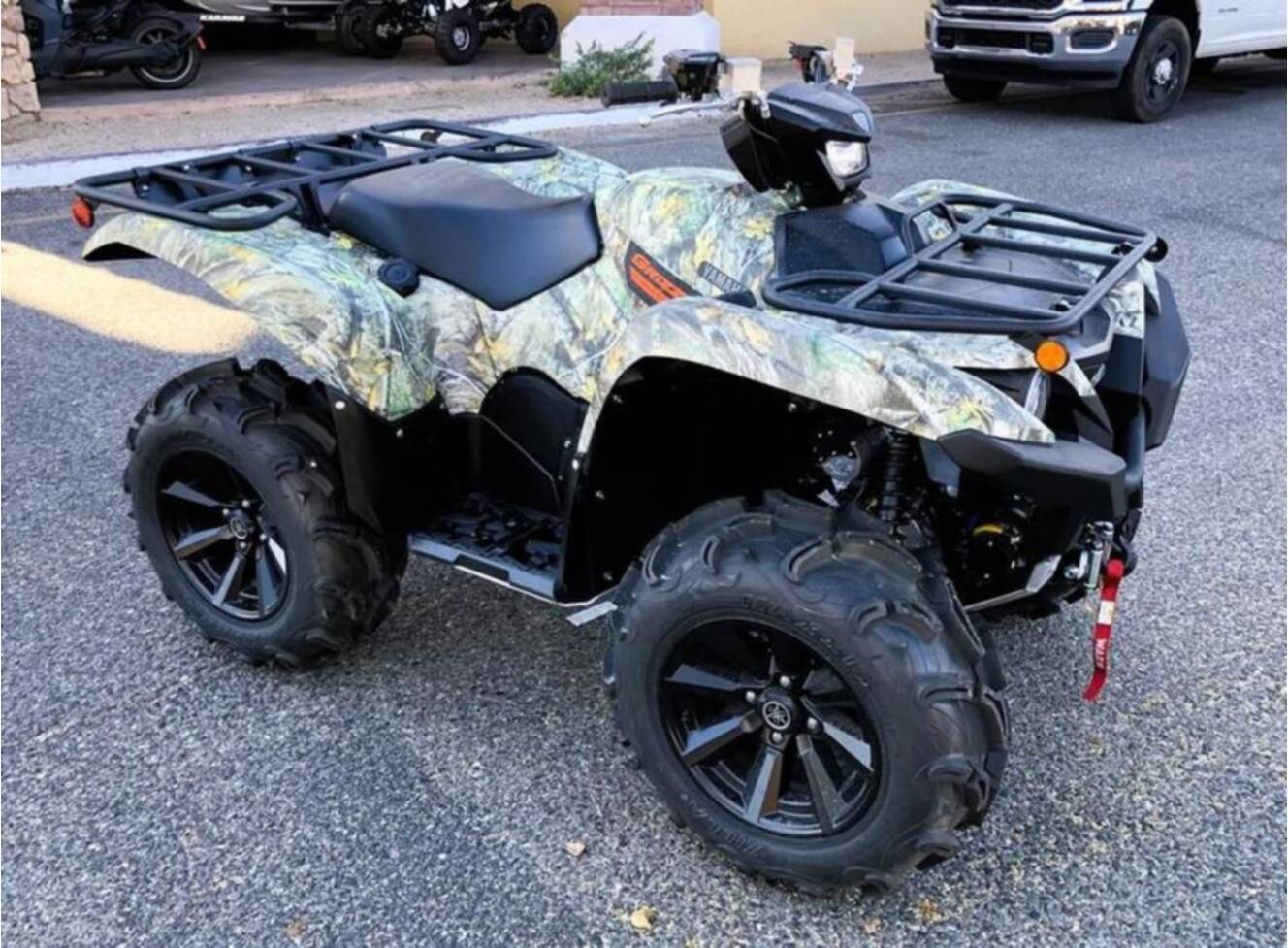 A photo of this 2025 Yamaha Grizzly EPS Camo
