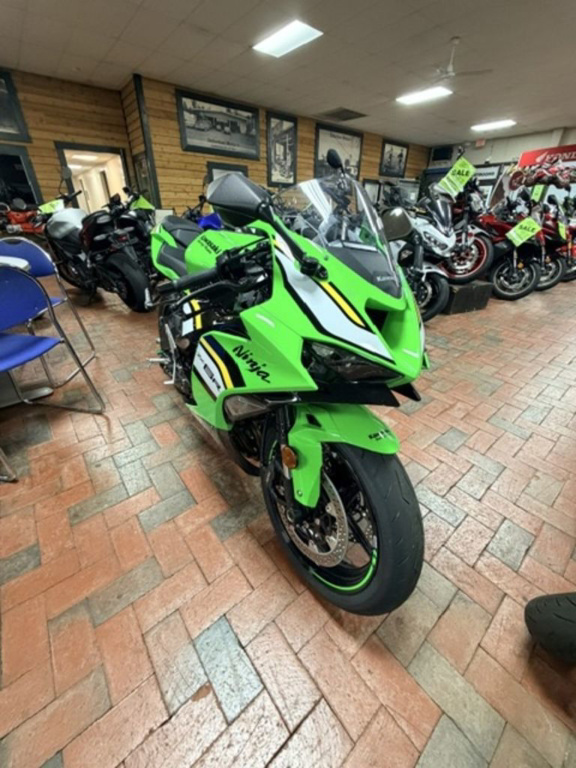 2025 Kawasaki Ninja ZX-6R BASE in Charlotte, NC
