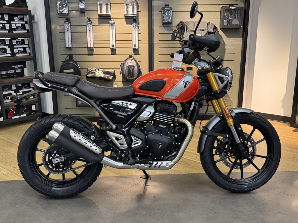 2026 Triumph Scrambler 400 X Baja Orange/Aluminium X in Knoxville, TN
