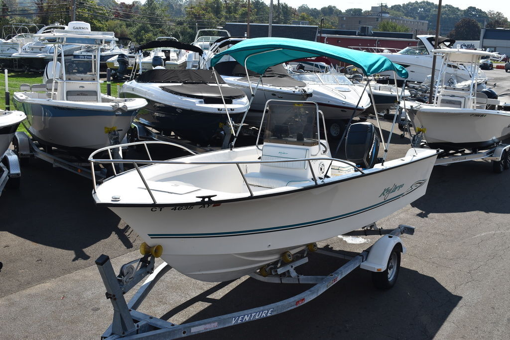 2002 Key Largo Boats 206 CC in east haven CT