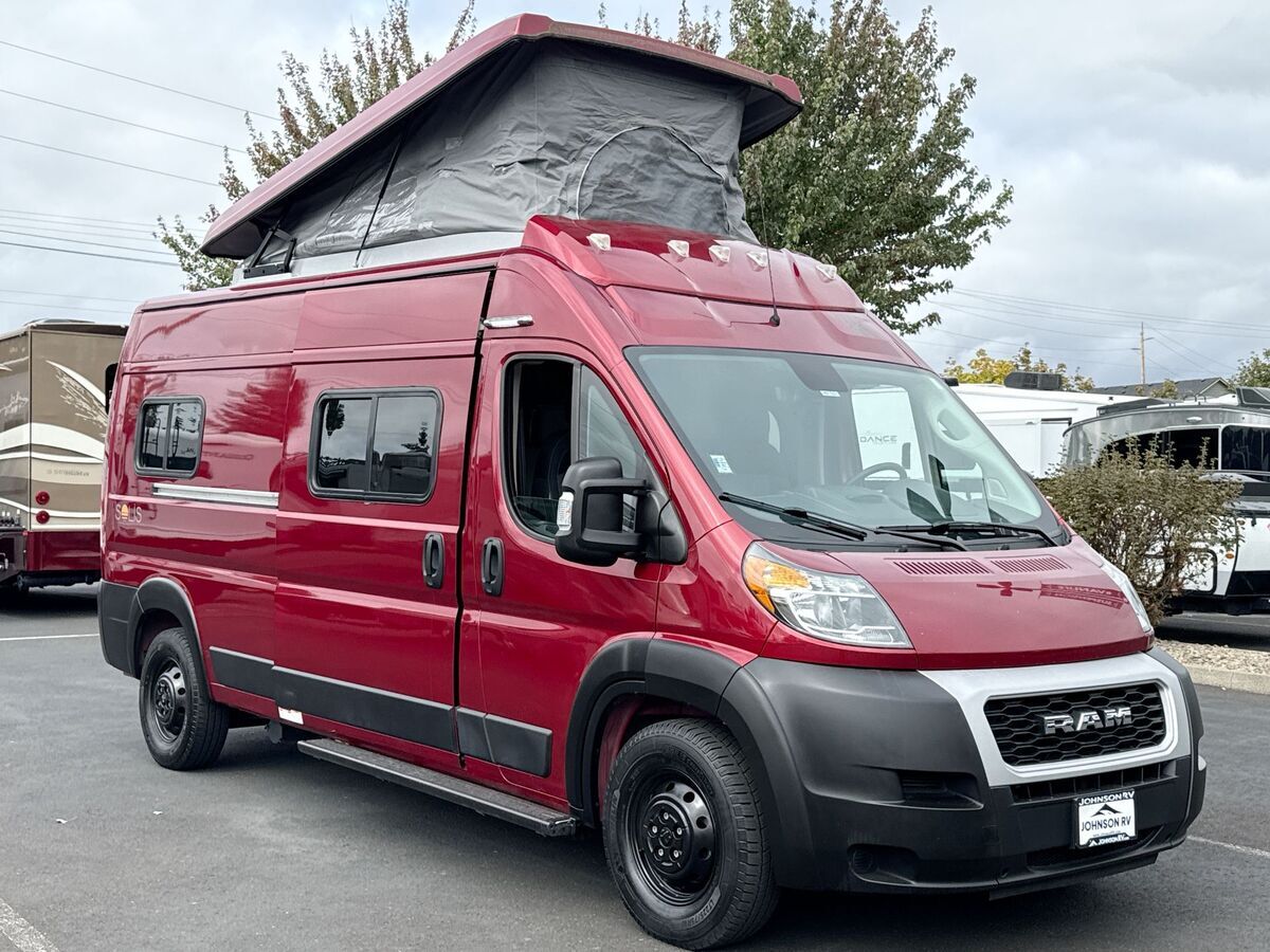 2021 Winnebago Solis 59P RV