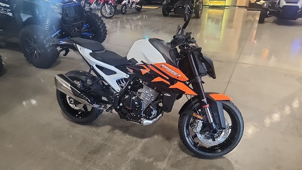 2027 KTM 990 Duke 990 in Roanoke, VA