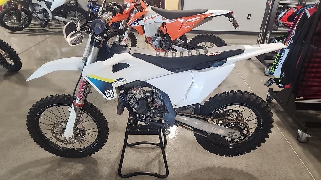 2025 Husqvarna® TC 85 17/14 in roanoke VA