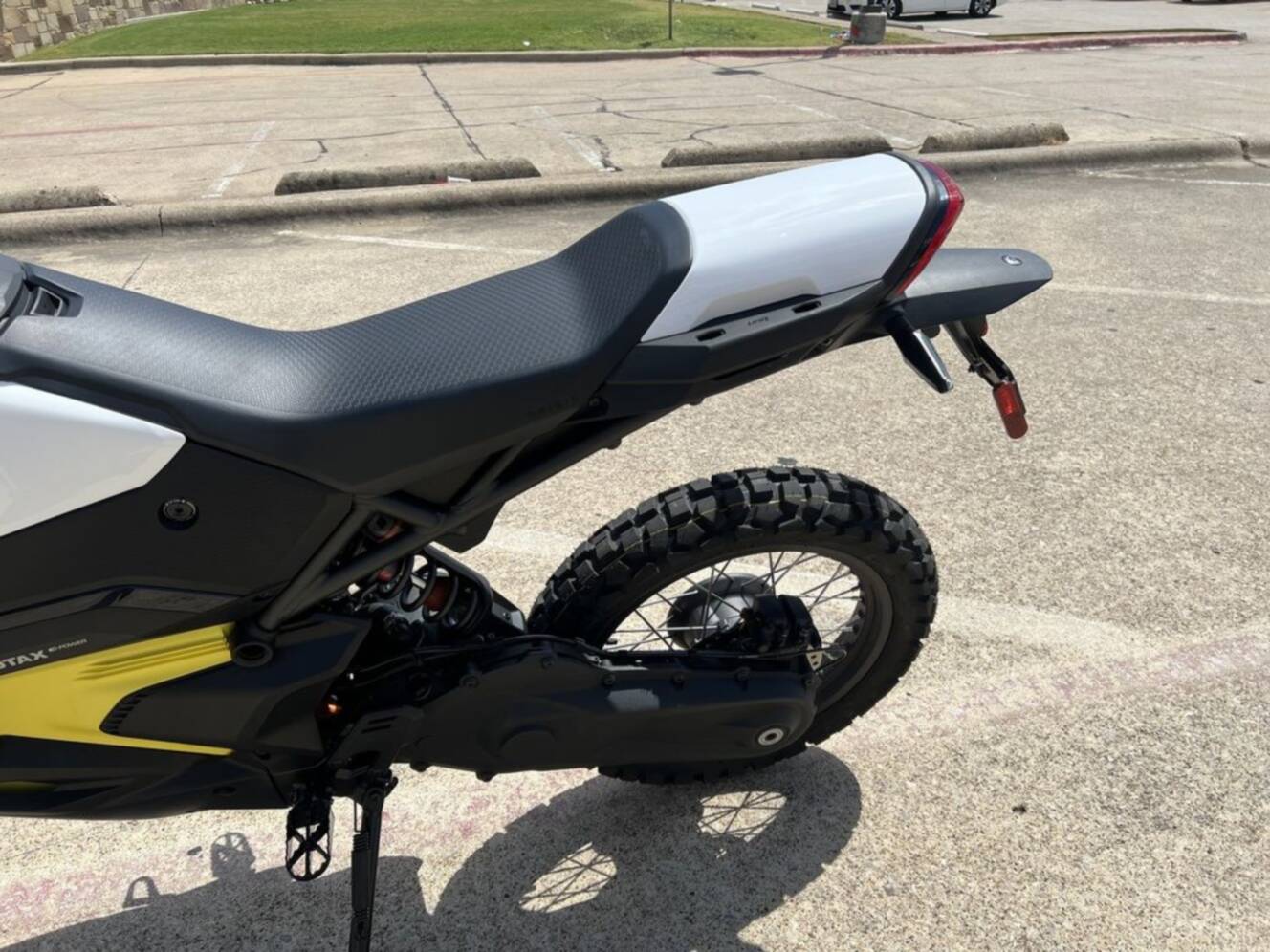 A photo of this 2025 Can-Am Origin White