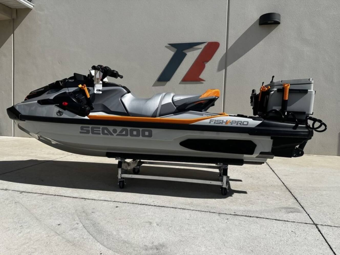 A photo of this 2026 Sea-Doo FishPro Trophy 170