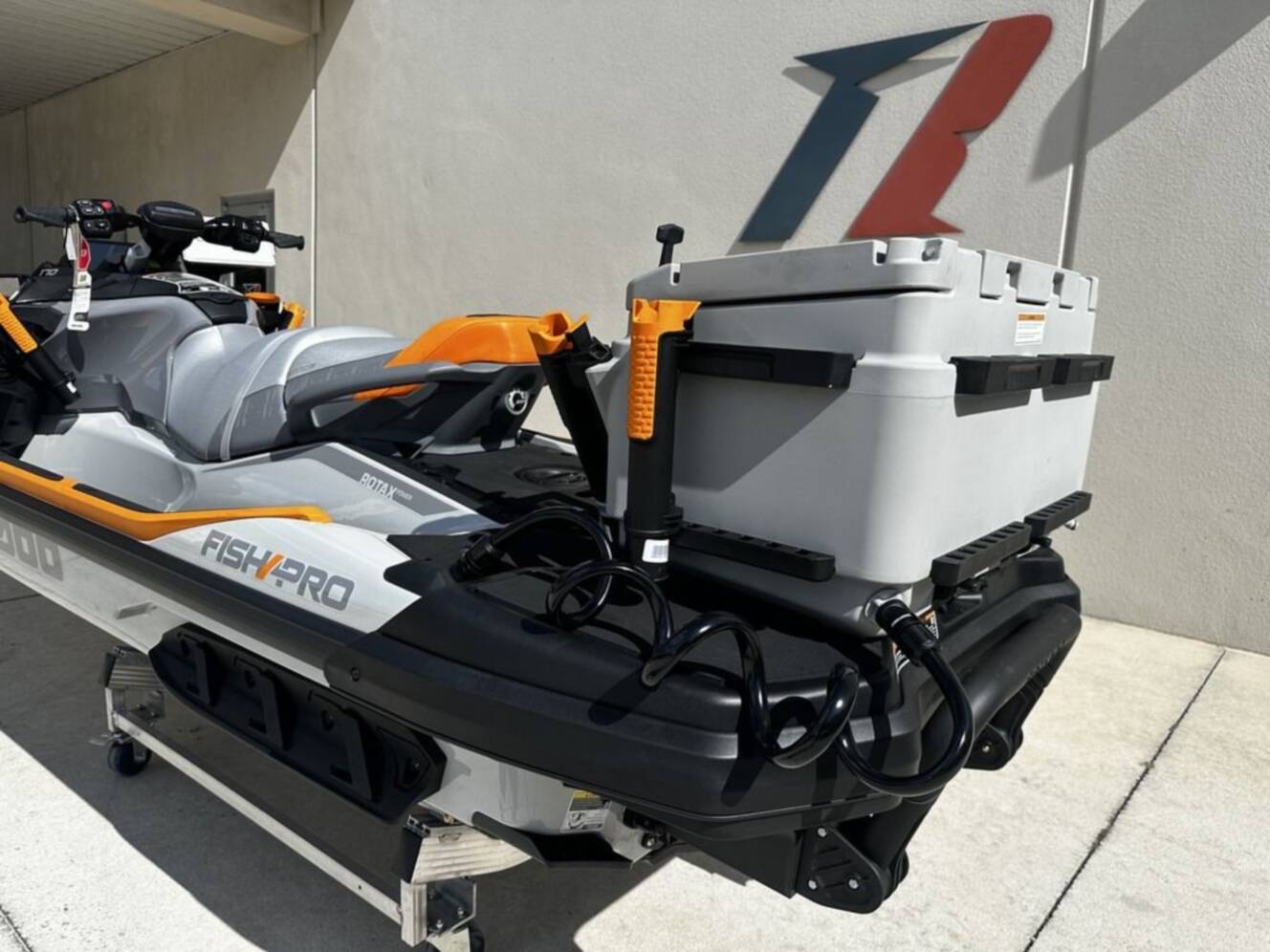 A photo of this 2026 Sea-Doo FishPro Trophy 170