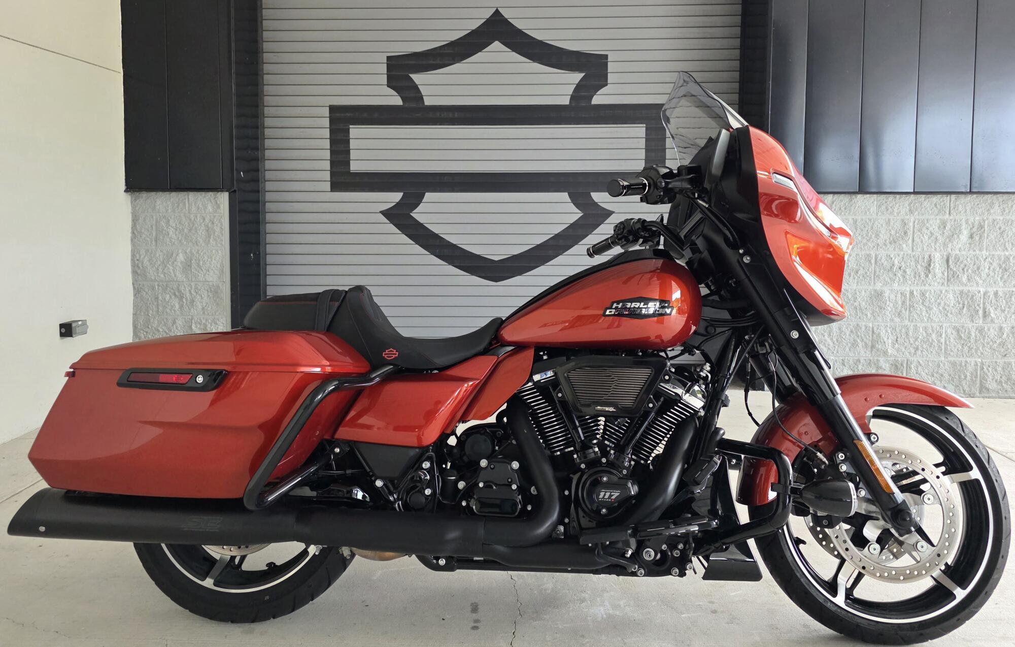 2024 Harley-Davidson Street Glide in Lutz, FL