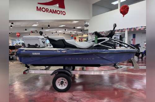 2027 Yamaha Waverunners Crosswave® in tampa FL