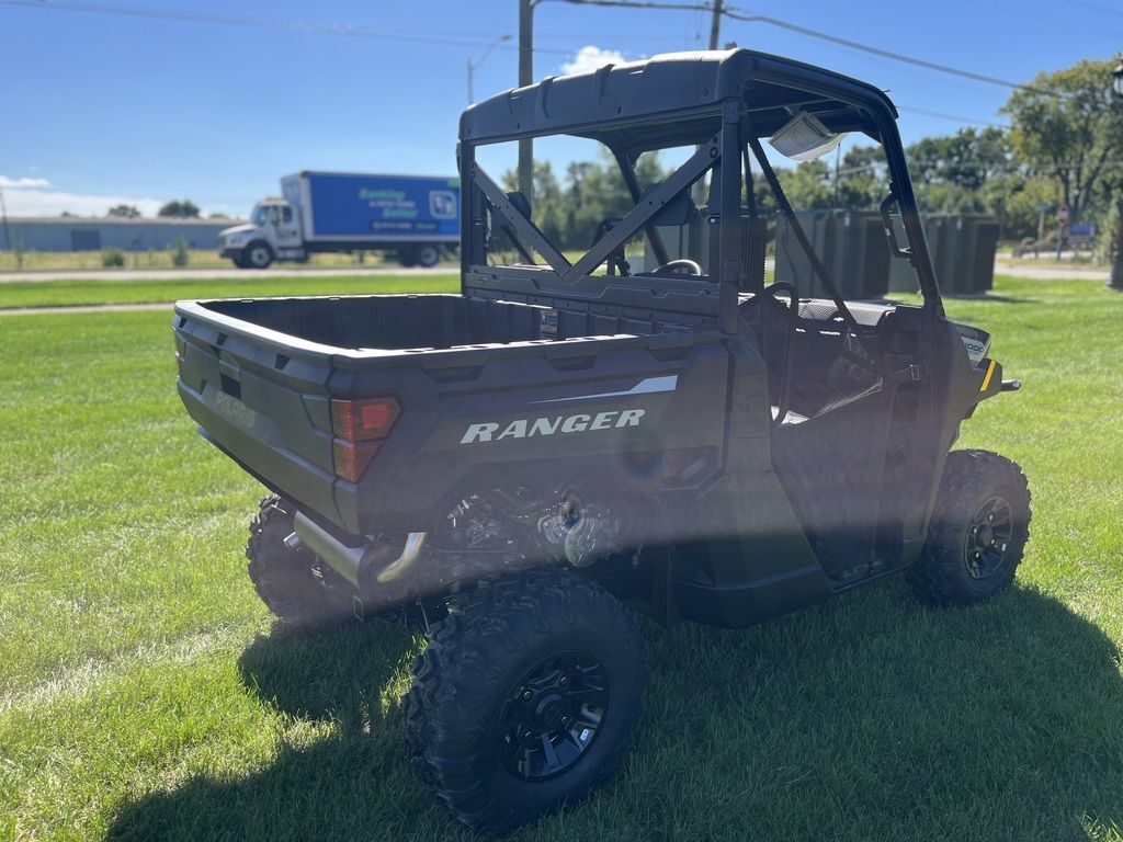 2027 Polaris® Ranger 1000 Premium in shorewood IL