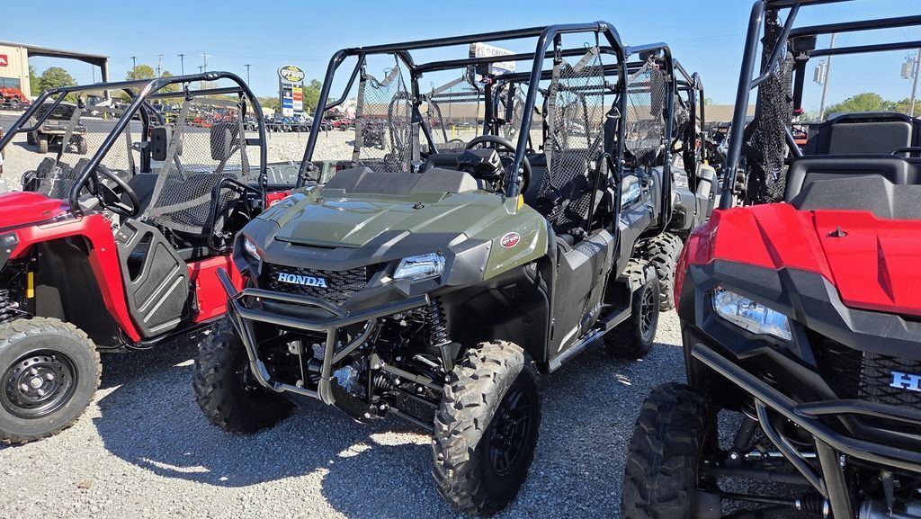 2027 Honda® Pioneer 700-4 Deluxe in batesville AR
