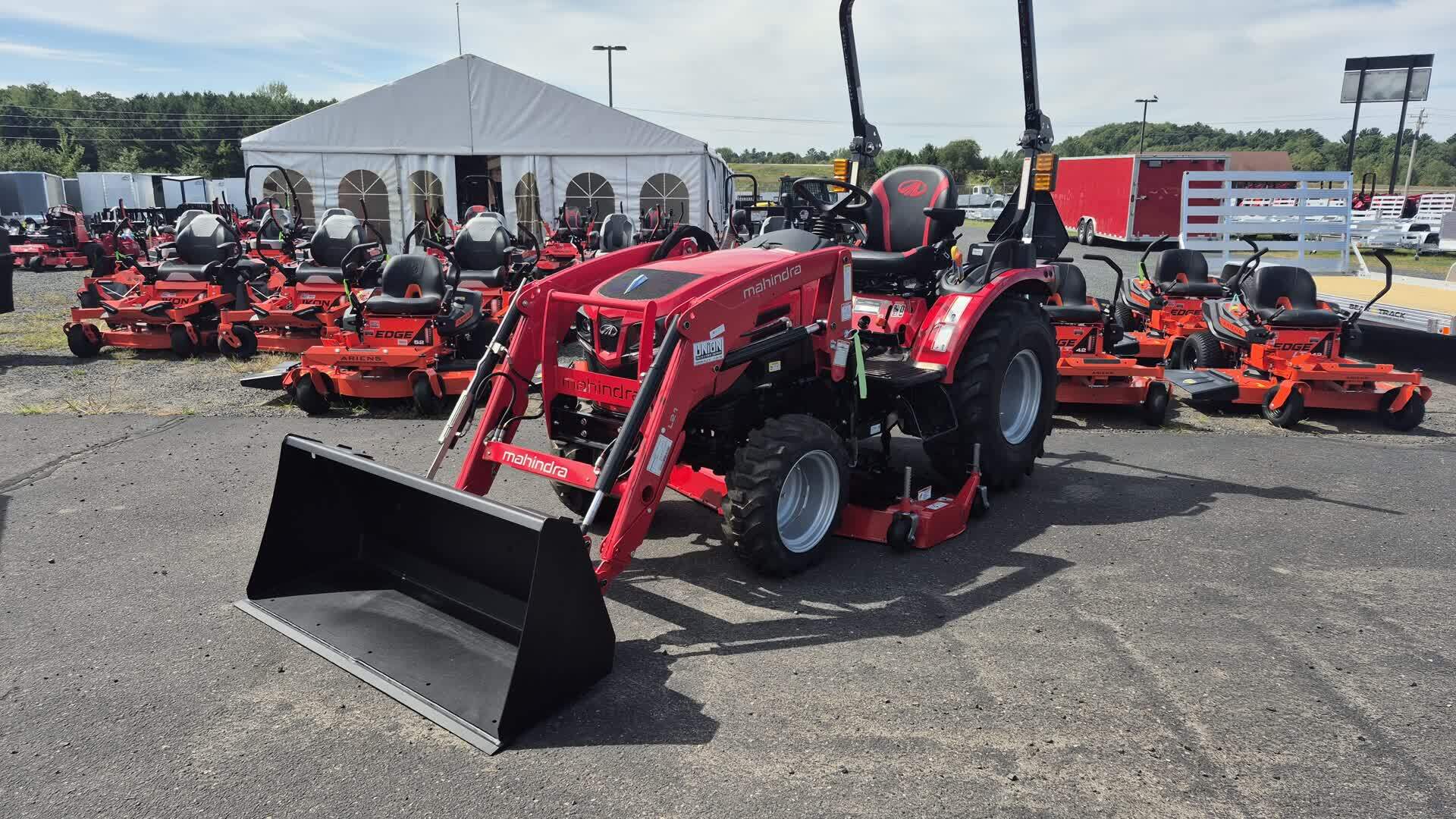 2026 Mahindra 2126 26HP HST 4WD Sub-Compact Tractor w/Loader & Mower in Chippewa Falls, WI