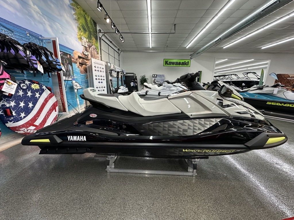 2026 Yamaha Waverunners VX Cruiser® HO in lake villa IL