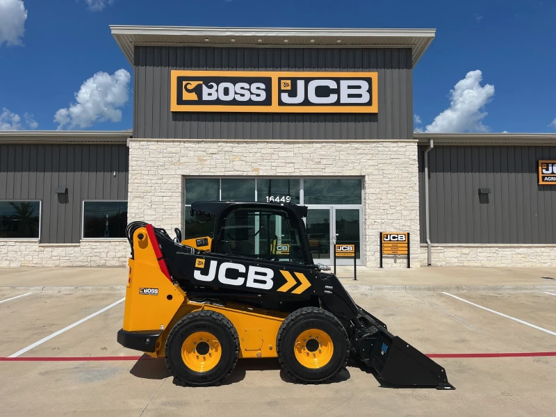 2025 JCB 3TS-8W