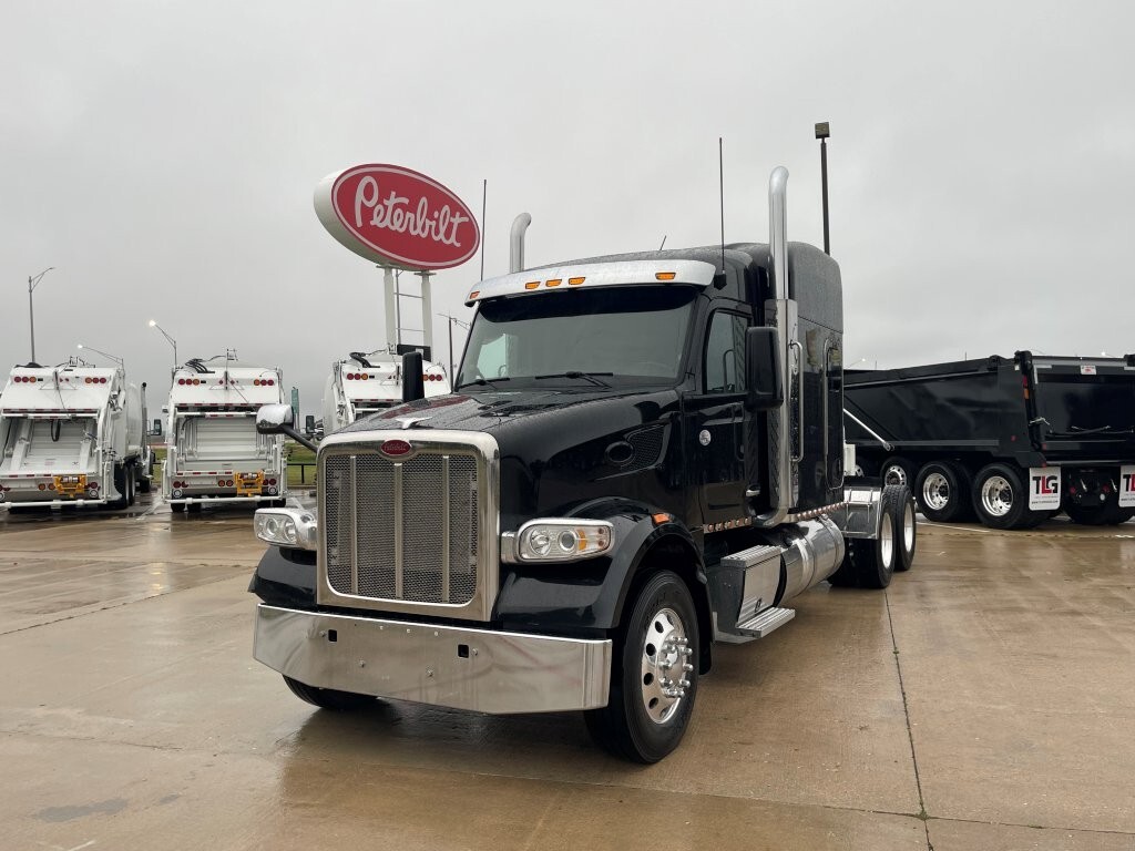 2023 Peterbilt 567 in Strafford, MO