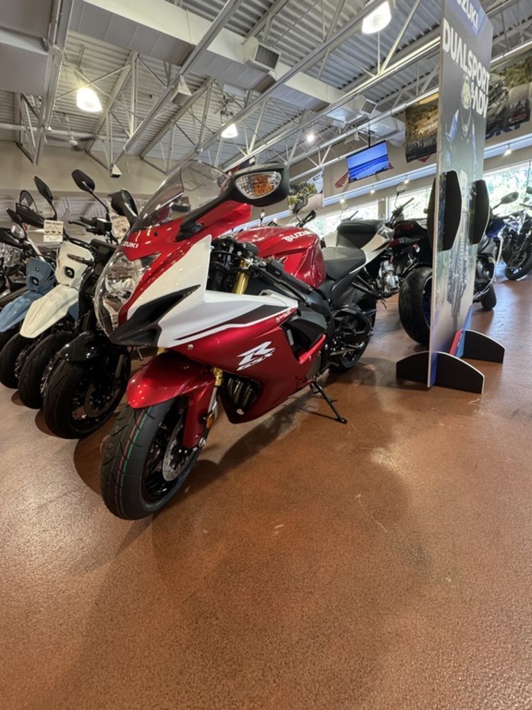 2027 Suzuki GSX-R750 750 in Massapequa, NY