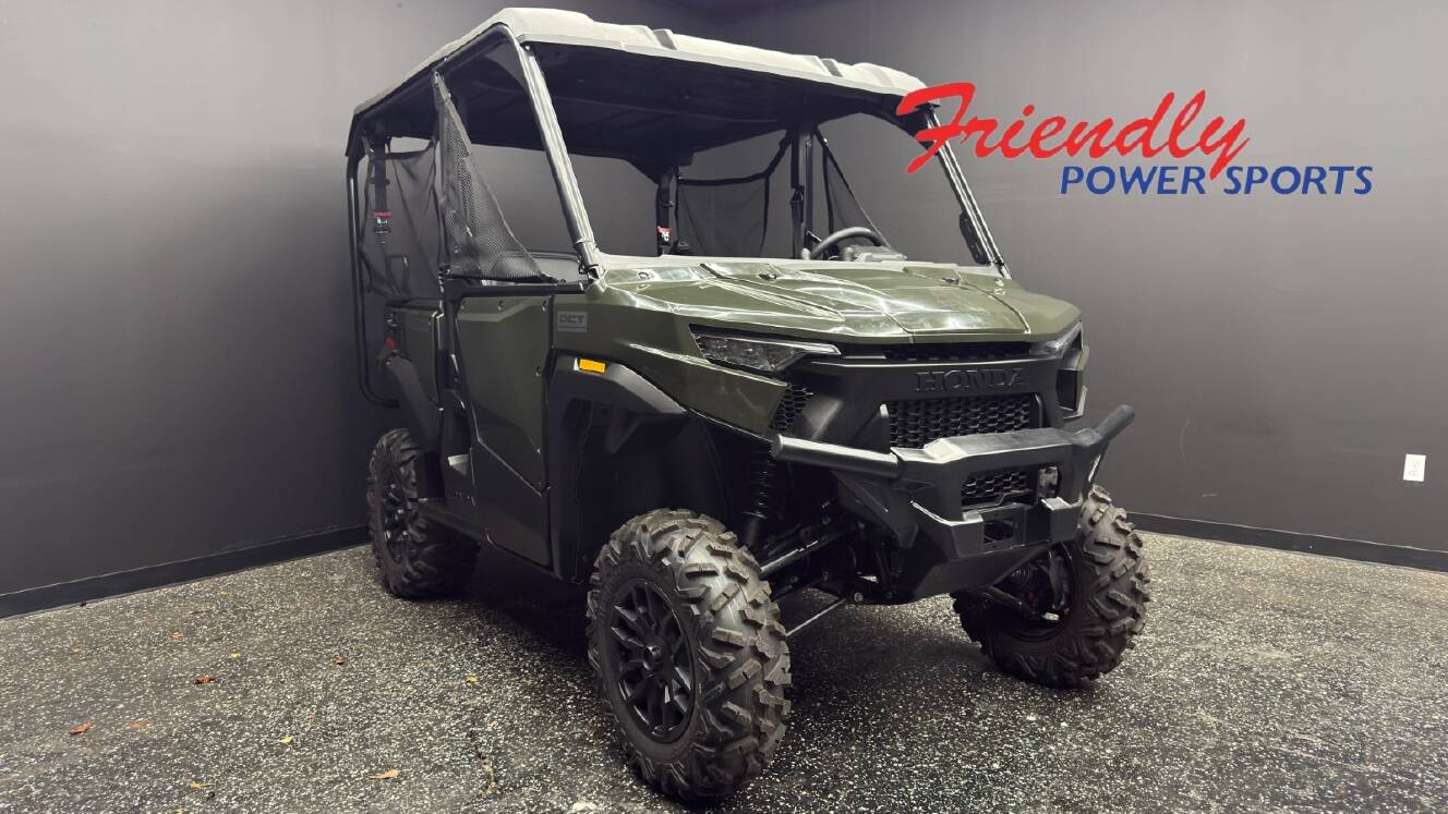 A photo of this 2026 Honda PIONEER 1000-5 DELUXE