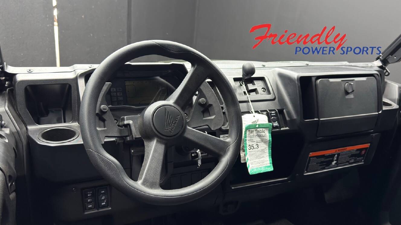 A photo of this 2026 Honda PIONEER 1000-5 DELUXE