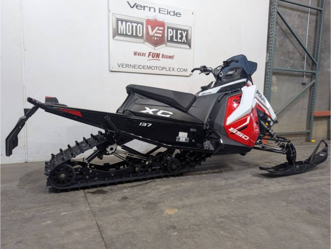 A photo of this 2027 Polaris® 850 INDY XC 137 Indy Red / White Lightning / Gloss Blac