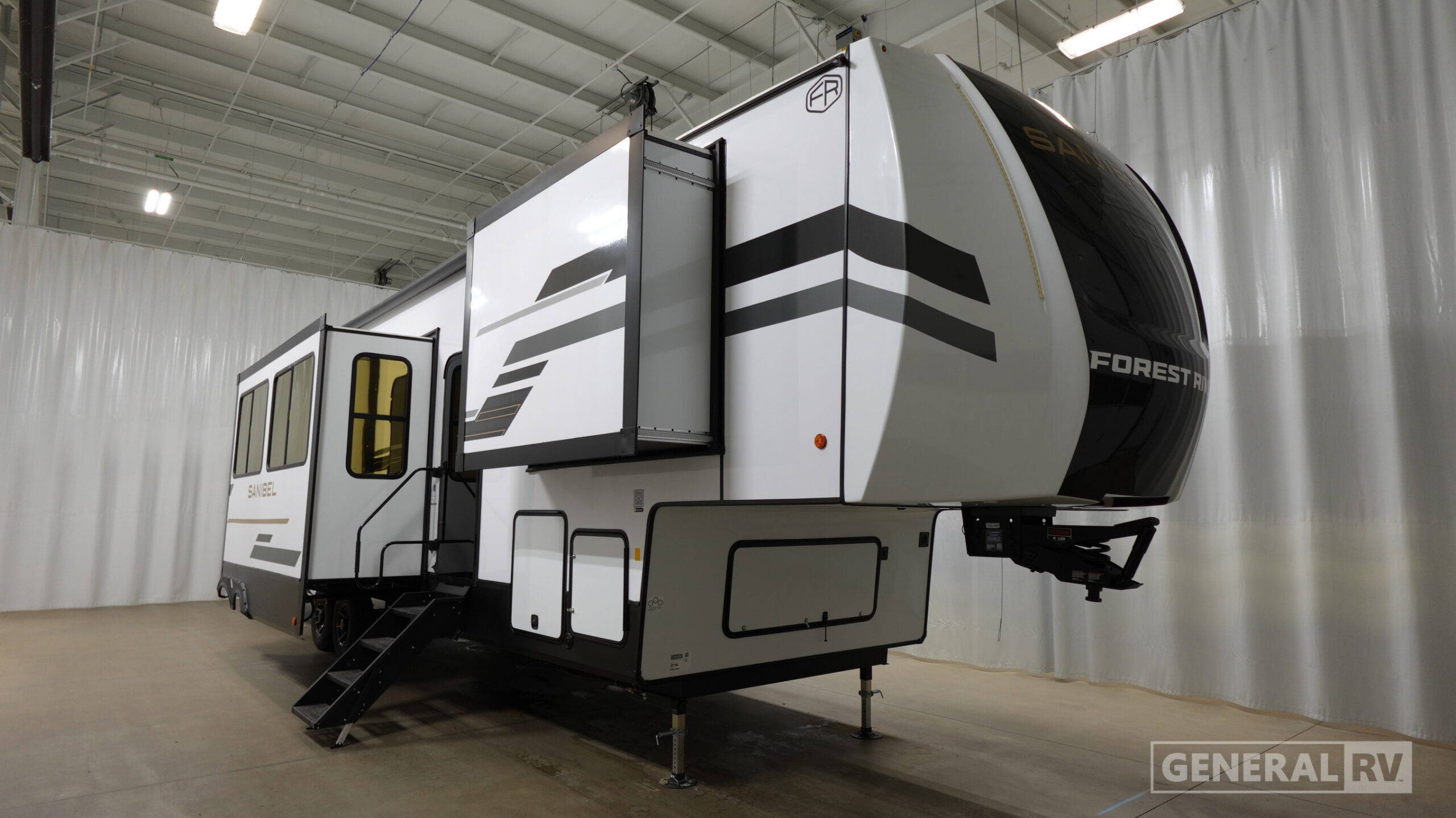 2027 Prime Time Rv SANIBEL 40BUNK in north canton OH
