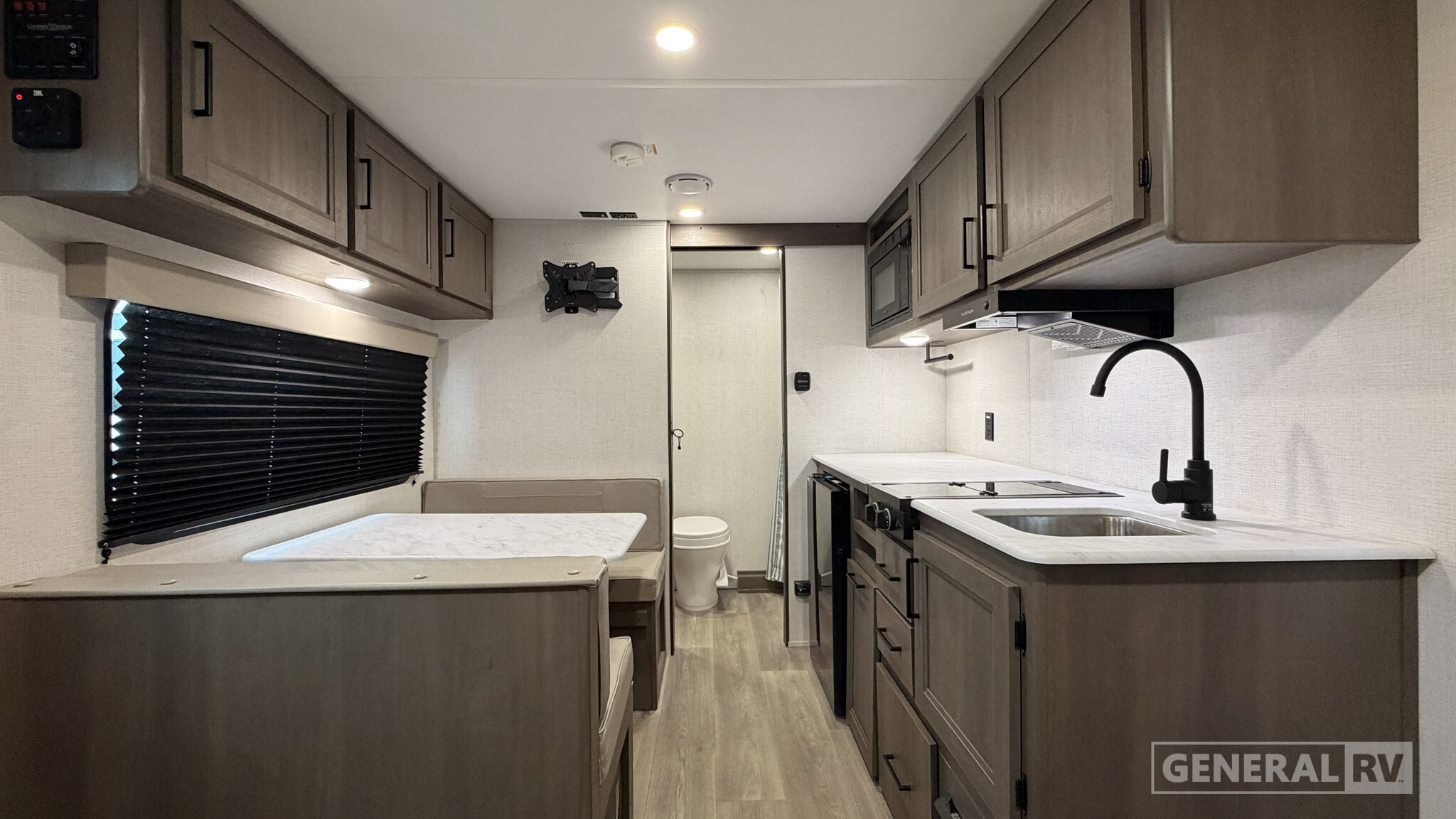 2025 Grand Design TRANSCEND-ONE 151RB in huntley IL