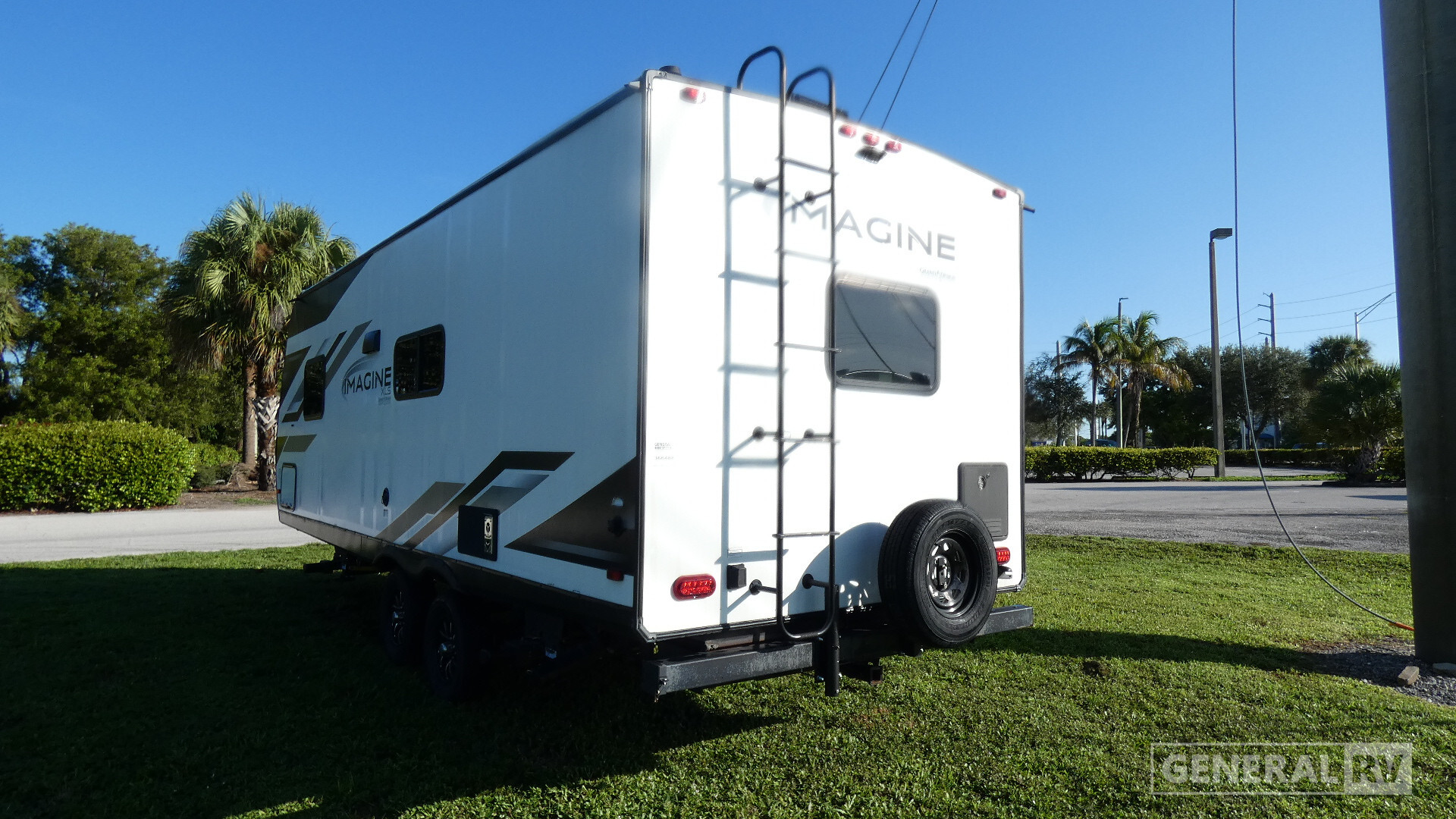 2023 Grand Design IMAGINE 22RBE in west palm beach FL