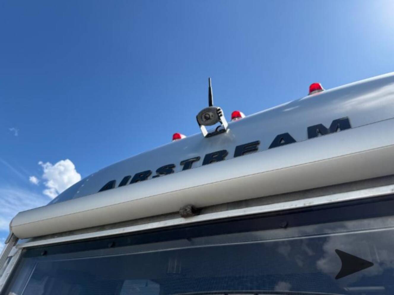 A photo of this 2019 Airstream International Signature 25RB