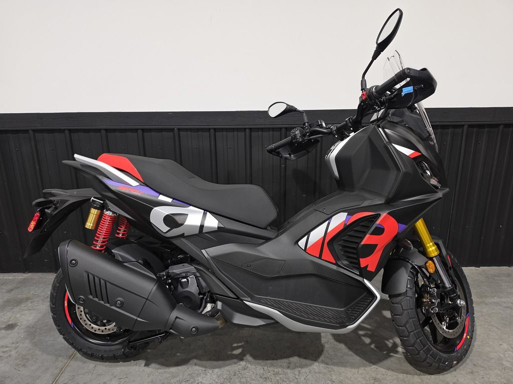 2027 Aprilia SR GT 400 BASE in Camp Hill, PA