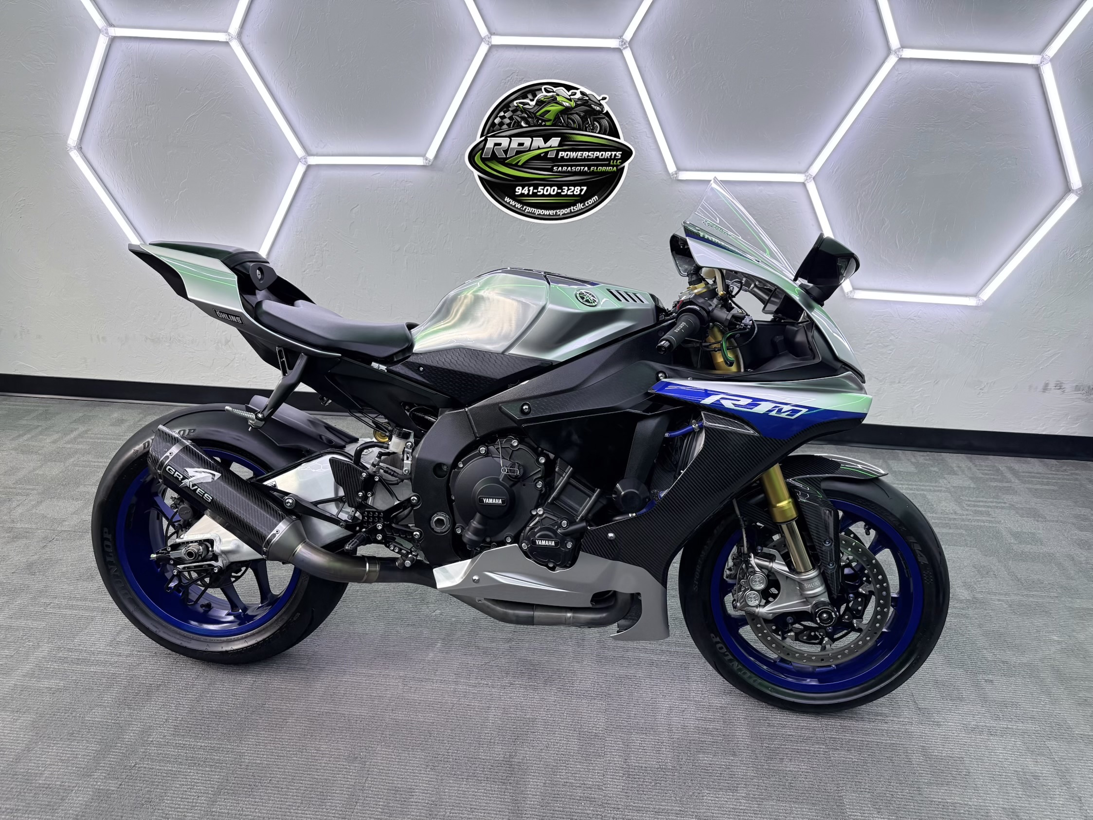 2017 Yamaha YZF R1M R1M in Sarsota, FL