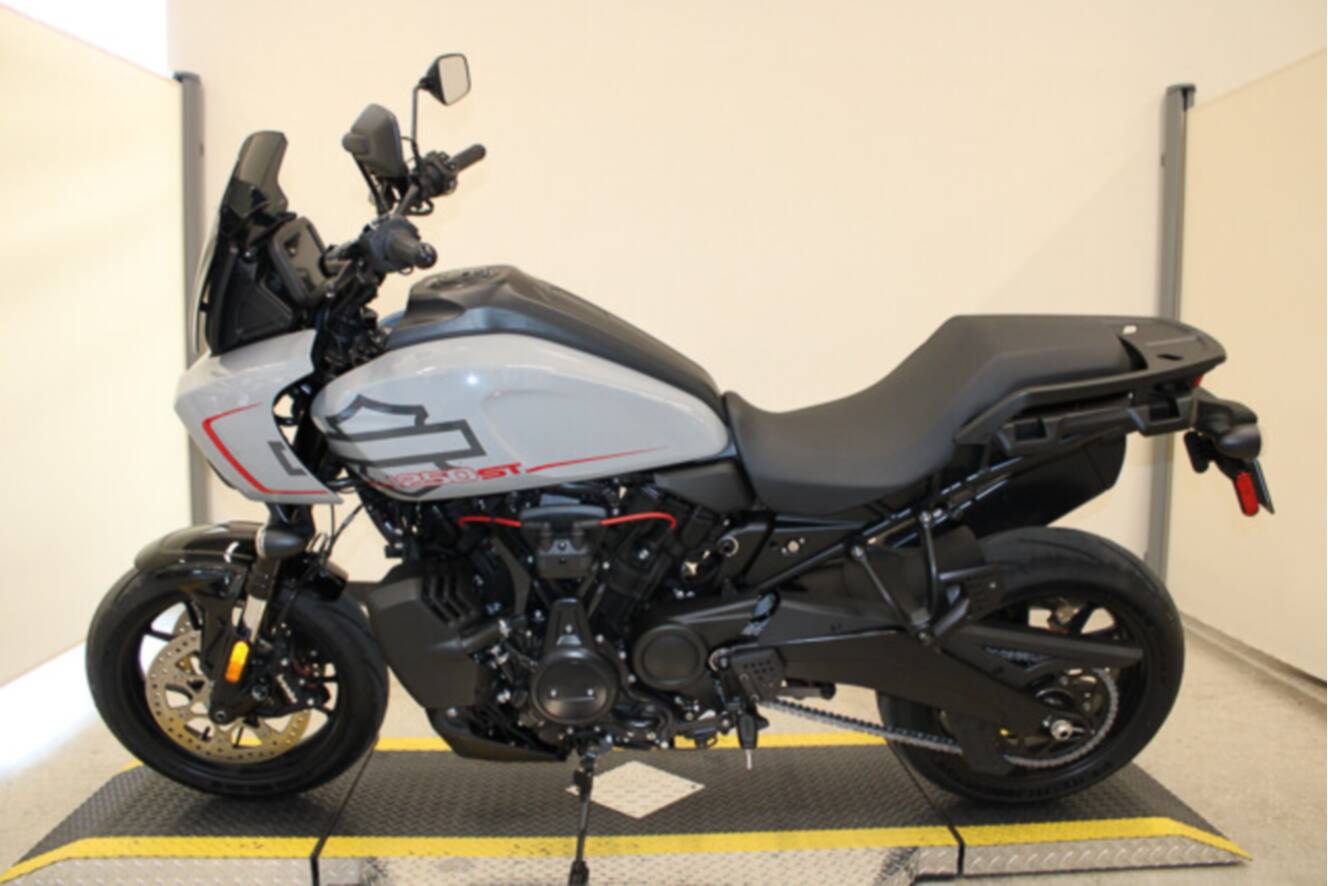 A photo of this 2025 Harley-Davidson Pan America 1250 ST