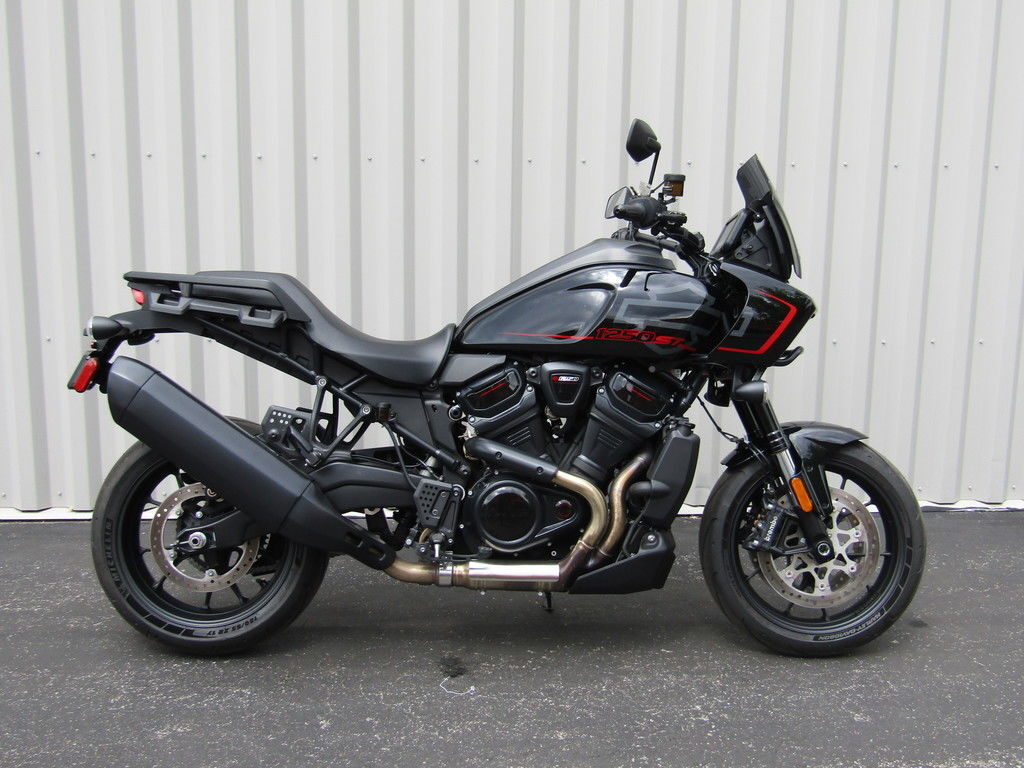 2025 Harley-Davidson® RA1250ST - Pan America® 1250 ST 1250 ST in St. Charles, MO
